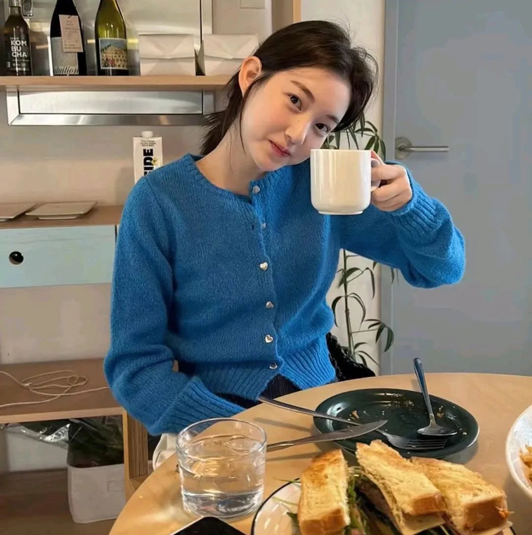 小美人鱼2023